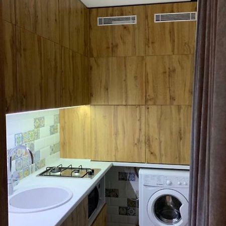 Пр Поля 110 Апартаменты Dnipro Eksteriør billede